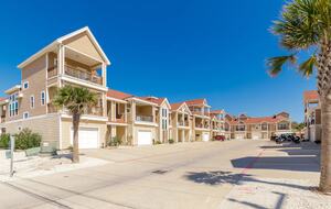 Easygoing Coastal Living Steps from the Gulf - Port Aransas, Texas