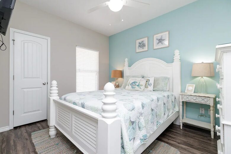 Easygoing Coastal Living Steps from the Gulf - Port Aransas, Texas