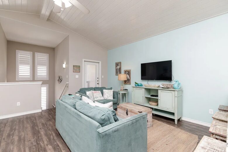 Easygoing Coastal Living Steps from the Gulf - Port Aransas, Texas