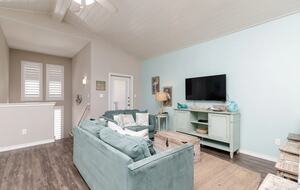 Easygoing Coastal Living Steps from the Gulf - Port Aransas, Texas