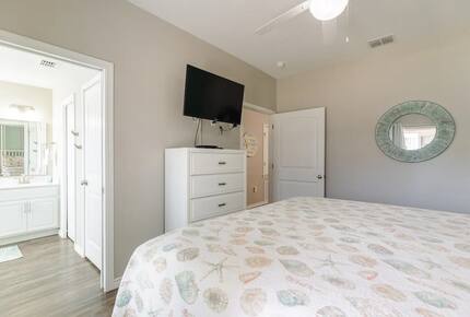 Easygoing Coastal Living Steps from the Gulf - Port Aransas, Texas