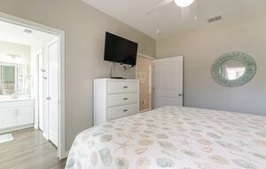 Easygoing Coastal Living Steps from the Gulf - Port Aransas, Texas