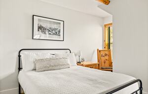 Wolf Haven Big Bear - Big Bear City, California