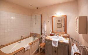 Chateau de Créancey - Créancey, France