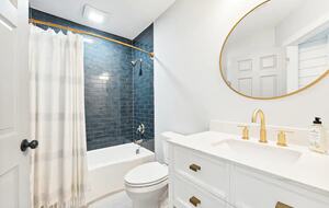 Charming Charleston downtown home - Charleston, South Carolina