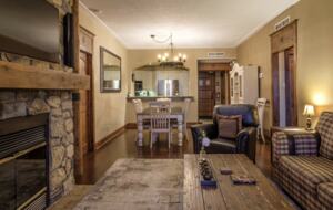 Luxurious Ski In Ski Out 2 Bedroom Equinoxe Tremblant - Mont-Tremblant, Canada