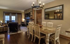 Luxurious Ski In Ski Out 2 Bedroom Equinoxe Tremblant - Mont-Tremblant, Canada