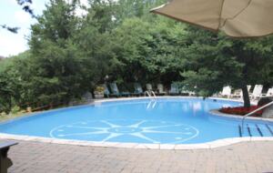 Luxurious Ski In Ski Out 2 Bedroom Equinoxe Tremblant - Mont-Tremblant, Canada