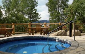 Luxurious Ski In Ski Out 2 Bedroom Equinoxe Tremblant - Mont-Tremblant, Canada