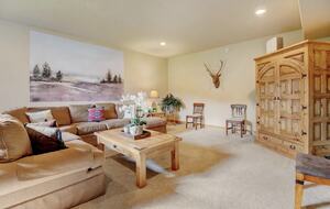 Lakota Luxury Rocky Mountain Ski Chalet - Winter Park, Colorado