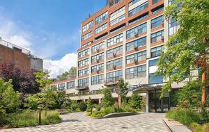 Modern Loft Style Apartment in the Heart of Brooklyn - New York City, New York