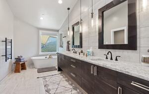 Breathtaking Luxury Mountain Retreat - Estes Park, Colorado