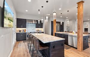 Breathtaking Luxury Mountain Retreat - Estes Park, Colorado