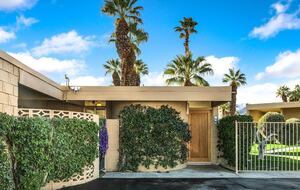 Renovated Mid Century Condo on Swanky El Paseo Drive - Palm Desert, California