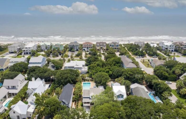 Beachside Haven near Charleston - Isle of Palms, South Carolina