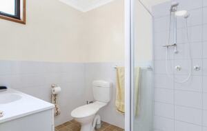 The Lake House - Kalkite, Australia