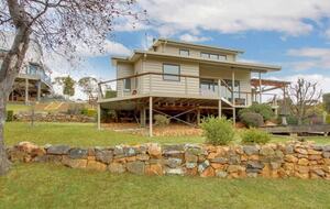 The Lake House - Kalkite, Australia