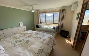 The Lake House - Kalkite, Australia