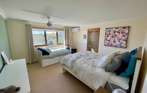 The Lake House - Kalkite, Australia