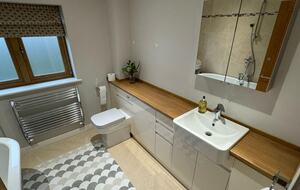 Mandalay Lodge - Medstead, United Kingdom