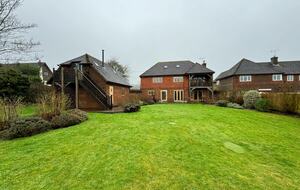 Mandalay Lodge - Medstead, United Kingdom