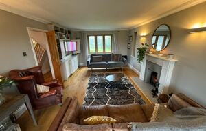 Mandalay Lodge - Medstead, United Kingdom