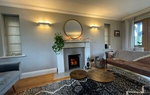 Mandalay Lodge - Medstead, United Kingdom