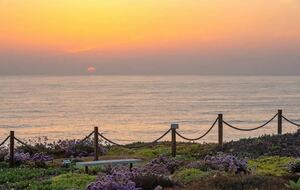 Solana Beach Dream with Ocean Views & Steps to the Beach - Solana Beach, California