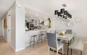 Solana Beach Dream with Ocean Views & Steps to the Beach - Solana Beach, California