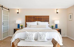 Solana Beach Dream with Ocean Views & Steps to the Beach - Solana Beach, California