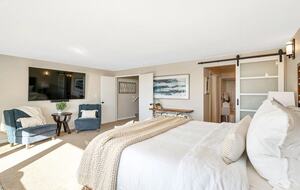 Solana Beach Dream with Ocean Views & Steps to the Beach - Solana Beach, California