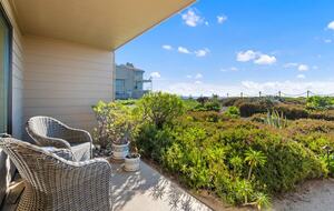 Solana Beach Dream with Ocean Views & Steps to the Beach - Solana Beach, California