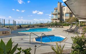 Solana Beach Dream with Ocean Views & Steps to the Beach - Solana Beach, California