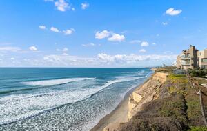Solana Beach Dream with Ocean Views & Steps to the Beach - Solana Beach, California