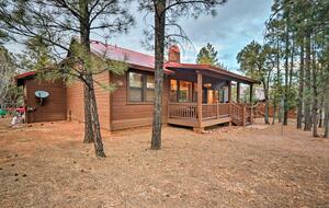 White Mountains Cabin with Fireplace and Deck at Torreon Golf Club - Show Low, Arizona