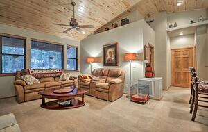 White Mountains Cabin with Fireplace and Deck at Torreon Golf Club - Show Low, Arizona