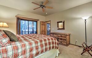 White Mountains Cabin with Fireplace and Deck at Torreon Golf Club - Show Low, Arizona