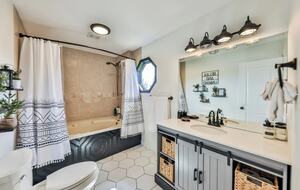 Hilltop Hideaway - Grand Lake, Colorado