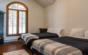 Stunning Lake House in the Laurentians - Saint-Adolphe-d'Howard, Canada