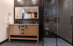 Stunning Lake House in the Laurentians - Saint-Adolphe-d'Howard, Canada