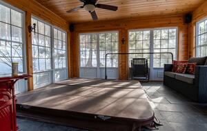 Stunning Lake House in the Laurentians - Saint-Adolphe-d'Howard, Canada