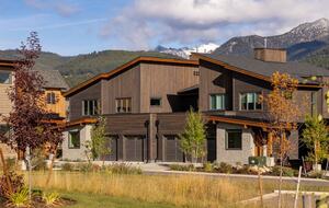 Big Sky Luxury Living - Big Sky, Montana