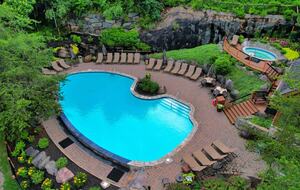 Luxurious Ski In Ski Out 2 Bedroom Equinoxe Tremblant - Mont-Tremblant, Canada