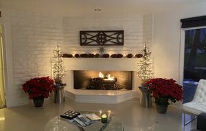 Stylish Mid-Century Villa with Stunning Views - Palm Springs, California