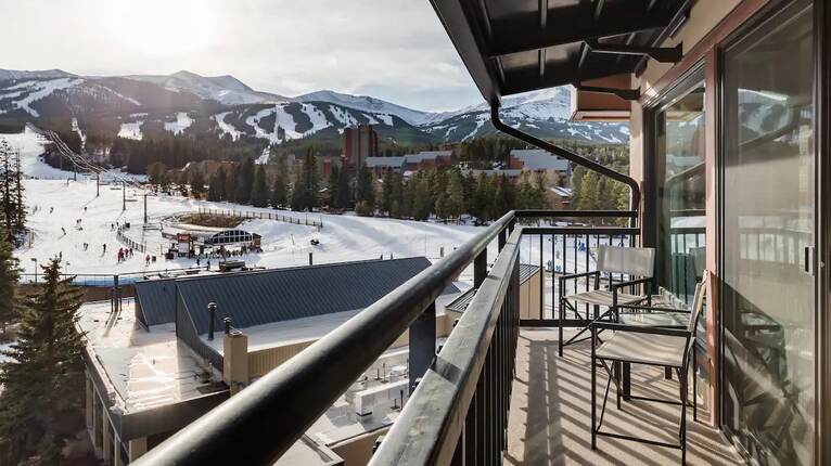 Ski in-Ski Penthouse in Downtown Breckenridge - Luxury Home Exchange in ... - Off-Grid Colorado Penthouse Ski Resort Homes