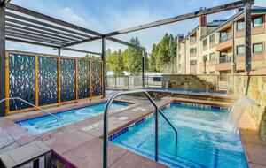Ski in-Ski Penthouse in Downtown Breckenridge - Breckenridge, Colorado