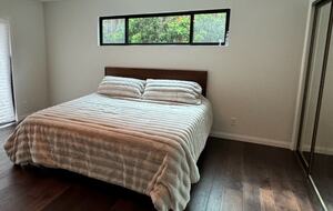 Rosebud Retreat Oceanside with serene canyon views - Oceanside, California