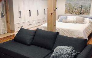 Rustic Cabin on the Lake - Mont-Tremblant, Canada