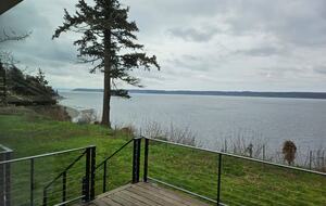 Modern Cabin by the Sea - Camano Island, Washington