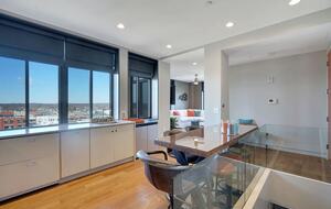 Highrise Downtown Modern Getaway - Asbury Park, New Jersey